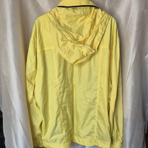 DKNY Men's Vibrant Yellow Windbreaker- XXL - Picture 12 of 15